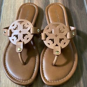 Medallion Designer Style Sandals